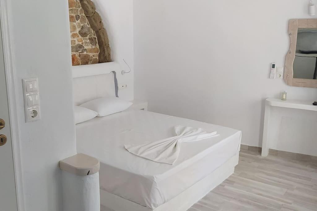 Naxion Esti - Διαμονή Στην Παλιά Χώρα Της Νάξου Villa Naxos City Luaran gambar